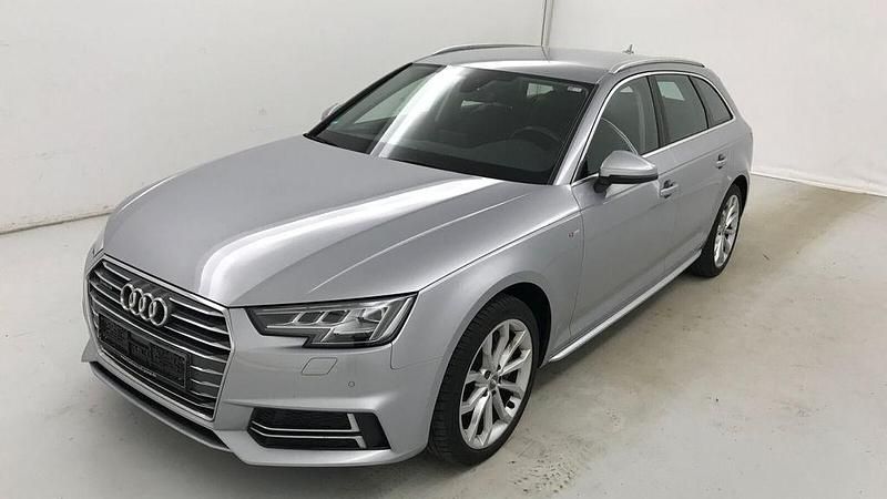 Gebraucht Audi A4 Design 190 PS (139 kW) 2016 Silber Kombi