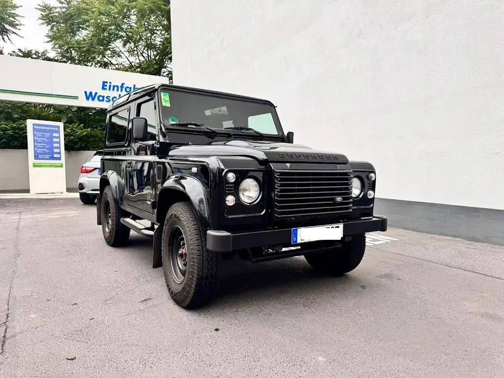 Gebraucht Land Rover Defender SE 122 PS (89 kW) 2015 Schwarz SUV