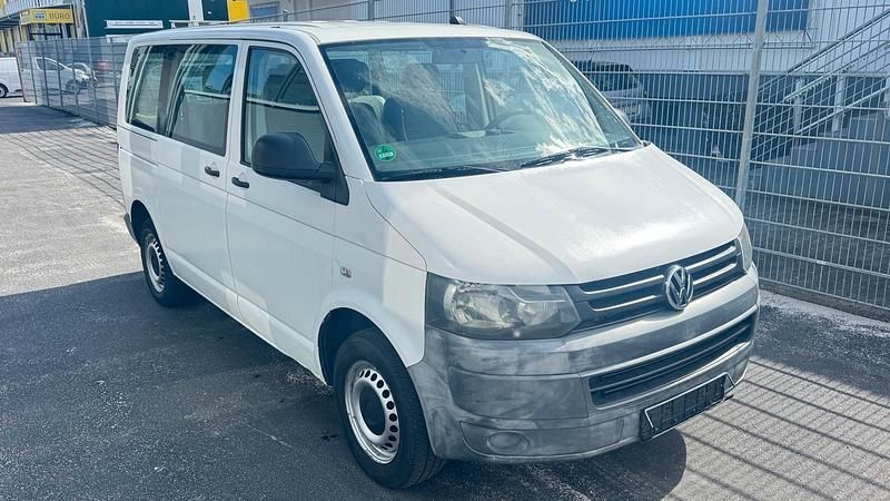 Second-hand VW Transporter 110 CP (80 kW) 2010 Alb Van