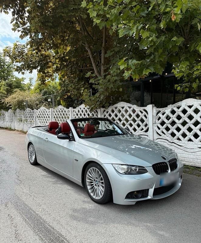 Gebraucht BMW 320 Cabriolet 170 PS (125 kW) 2007 Silber Cabrio