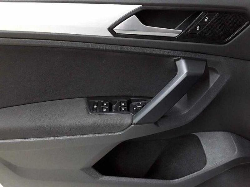 Gebraucht VW Tiguan 150 PS (110 kW) 2023 Weiß SUV