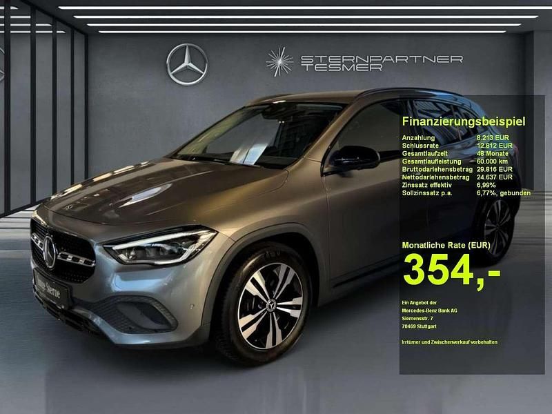 Grau Gebraucht 2020 Mercedes GLA200 Progressive SUV | 31.830 € (Fairer Preis) - Bild 1/3