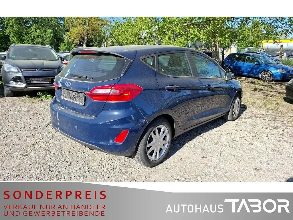 Gebraucht Ford Fiesta 86 PS (63 kW) 2017 Blazerblau Kleinwagen