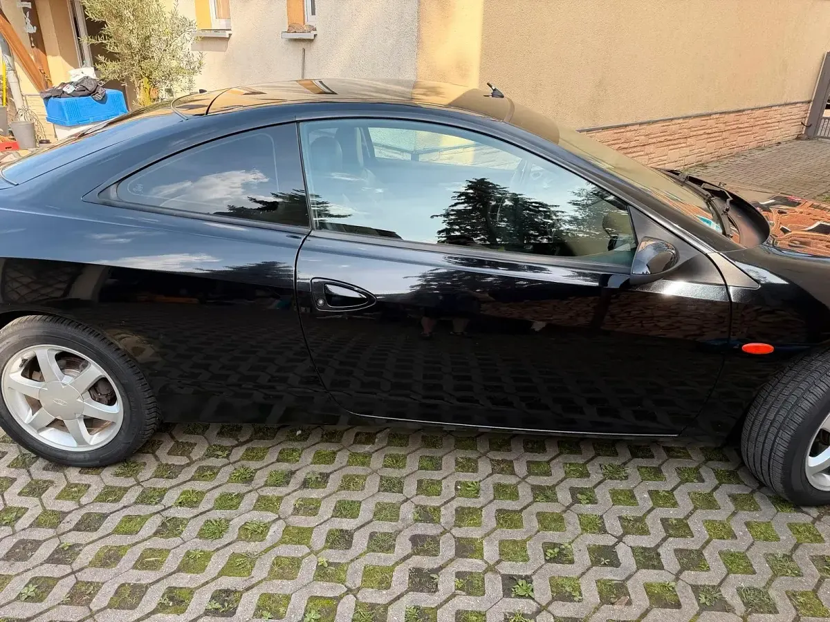 Gebraucht Ford Cougar 131 PS (96 kW) 2000 Schwarz Coupé