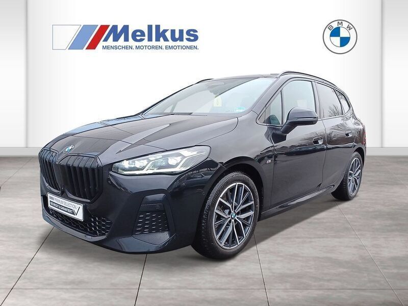 Schwarz Gebraucht 2023 BMW 223 Active Tourer M Sport Van / Kleinbus | 32.450 € (Guter Preis) - Bild 1/4