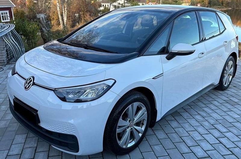 Gebraucht VW ID.3 Pure 110 kW (150 PS) 2022 Weiß Kleinwagen