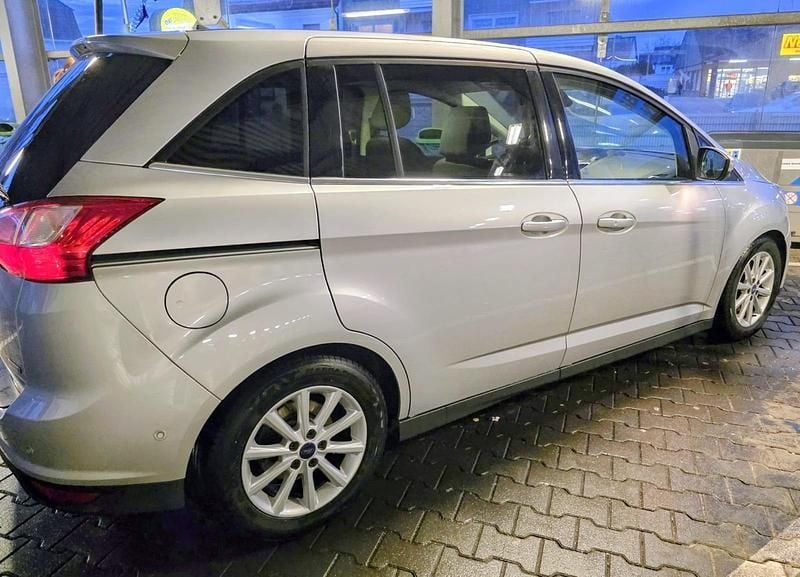 Second-hand Ford C-MAX 150 CP (110 kW) 2017 Argintiu Monovolum