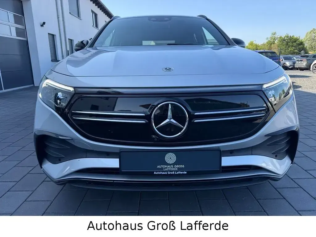 Gebraucht Mercedes EQA250 AMG line 139 kW (190 PS) 2023 Silber SUV