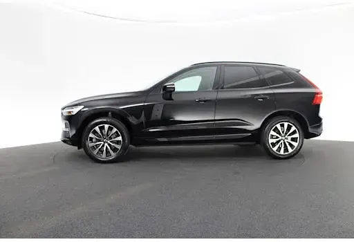 Gebraucht Volvo XC60 Core 197 PS (144 kW) 2023 Schwarz SUV
