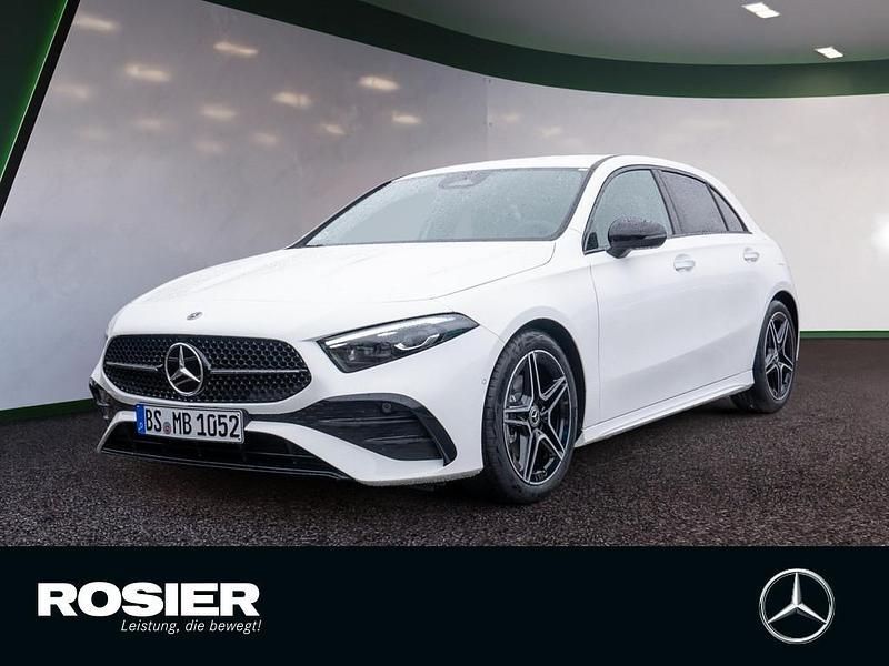 Weiss / polarweiß Gebraucht 2025 Mercedes A200 AMG line Limousine | 34.790 € (Etwas zu teuer) - Bild 1/4