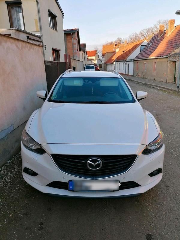 Weiß Gebraucht 2013 Mazda 6 Kombi | 6.200 € (Fairer Preis) - Bild 1/4