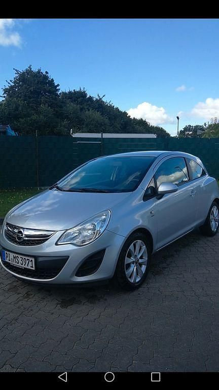 Silber Gebraucht 2013 Opel Corsa Active Limousine | 2.800 € (Superpreis) - Bild 1/4