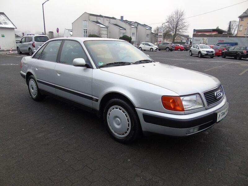 Gebraucht Audi 100 174 PS (127 kW) 1993 Silber Limousine