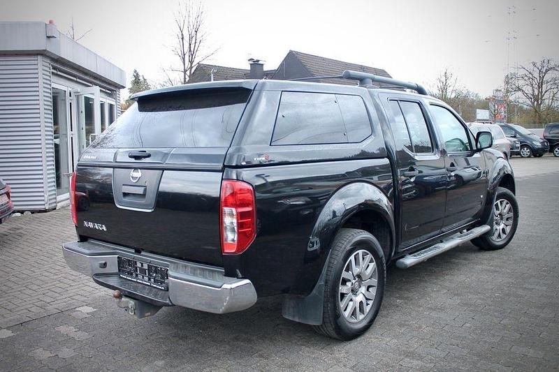 Gebraucht Nissan Navara 231 PS (169 kW) 2013 Braun Pickup