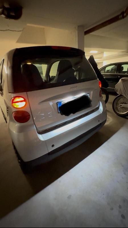 Silber Gebraucht 2007 Smart ForTwo Coupé Coupé | 2.750 € (Fairer Preis) - Bild 1/4