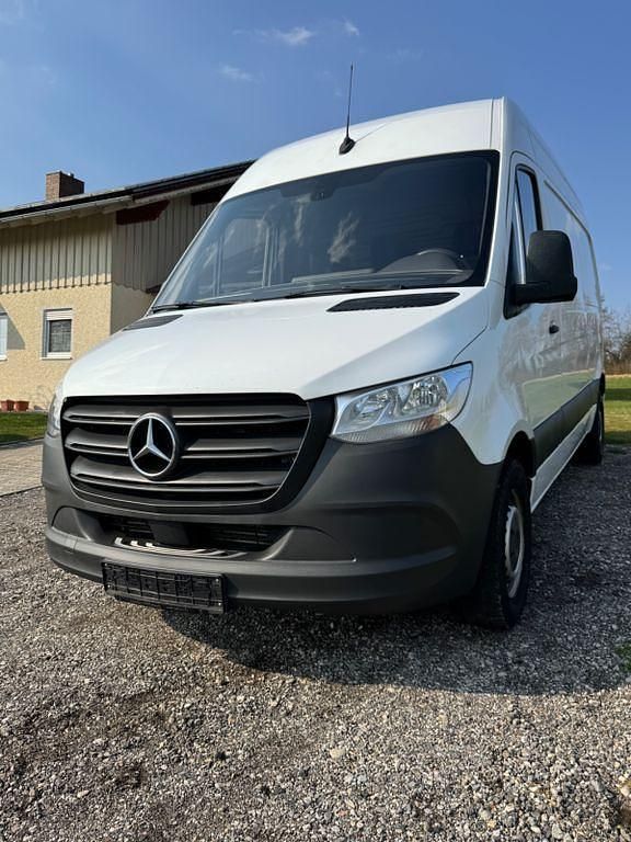 Gebraucht Mercedes Sprinter 143 PS (105 kW) 2020 Weiß Van