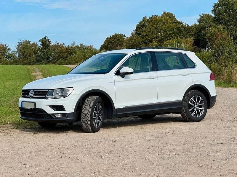 Weiß Gebraucht 2017 VW Tiguan Join SUV | 14.900 € (Guter Preis) - Bild 1/4