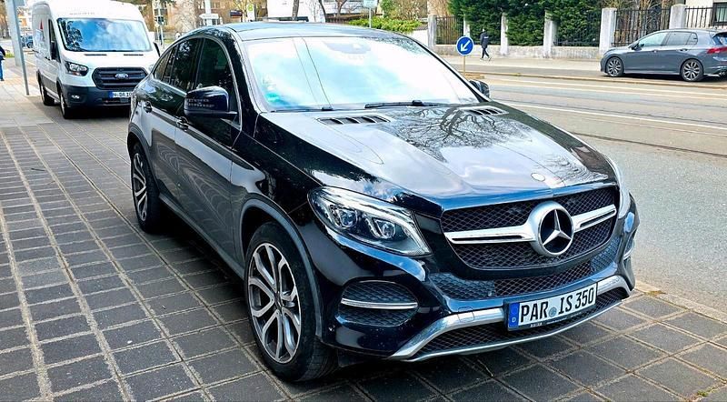 Gebraucht Mercedes GLE350 258 PS (189 kW) 2016 Schwarz SUV