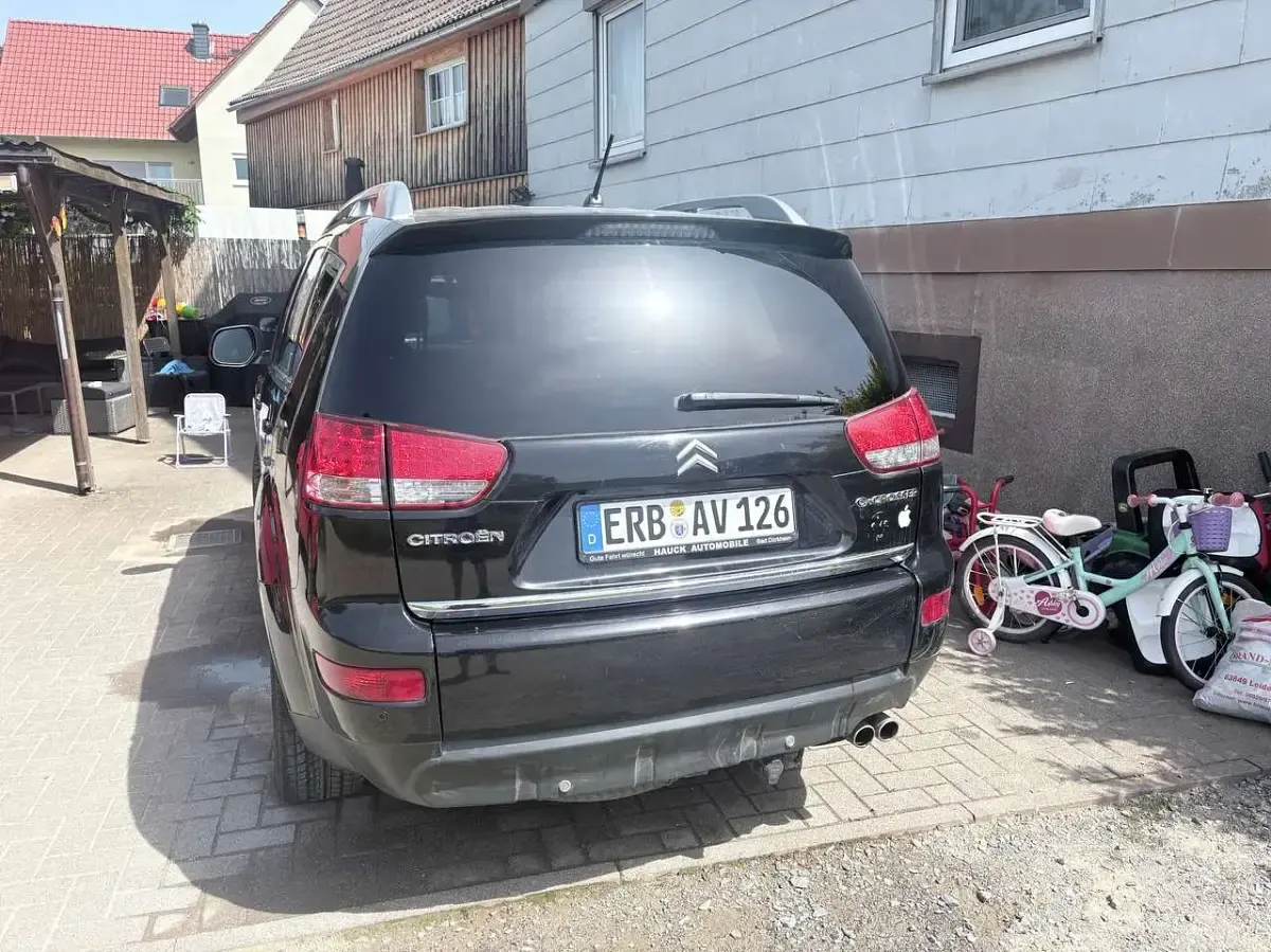 Gebraucht Citroën C-Crosser 156 PS (114 kW) 2016 Schwarz SUV