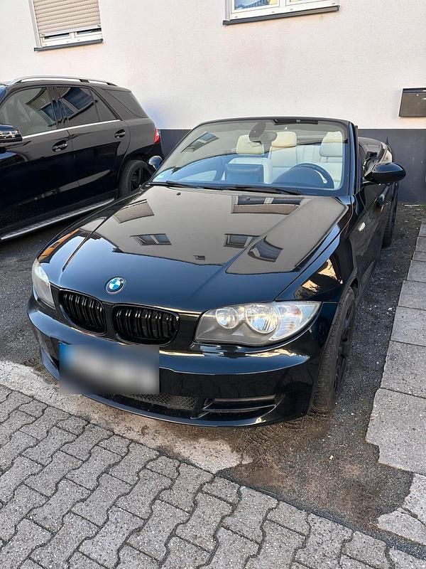 Gebraucht BMW 118 Cabriolet 143 PS (105 kW) 2008 Schwarz Cabrio