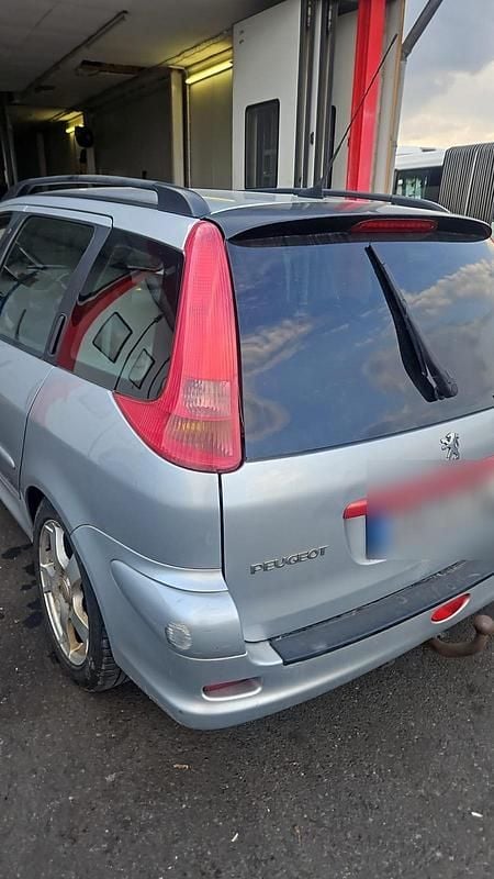 Gebraucht Peugeot 206 88 PS (64 kW) 2004 Silber Kombi