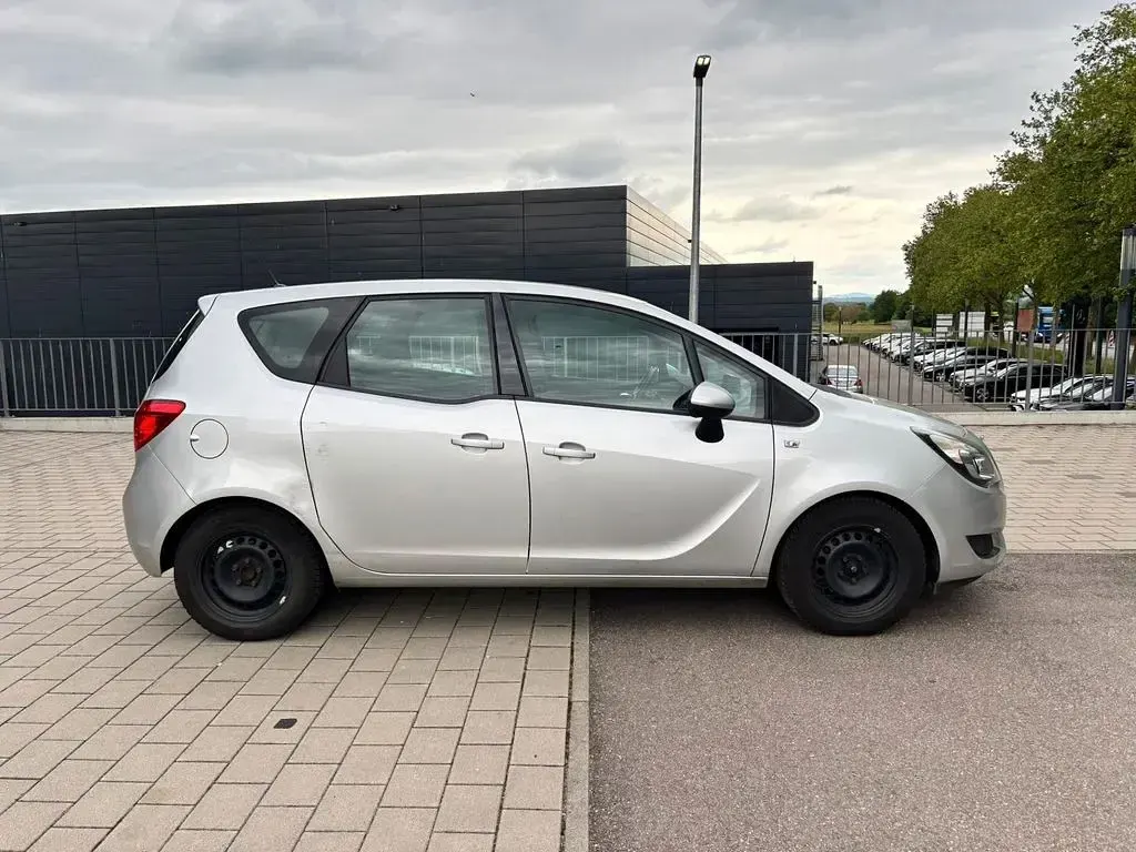 Occasion Opel Meriva Edition 120 ch (88 kW) 2014 Argent Monospace