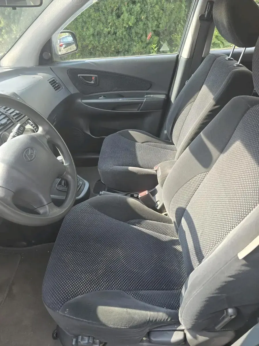 Gebraucht Hyundai Tucson 141 PS (103 kW) 2008 Grau SUV