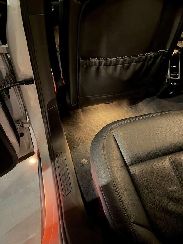 Gebraucht Porsche Cayenne 239 PS (175 kW) 2011 SUV