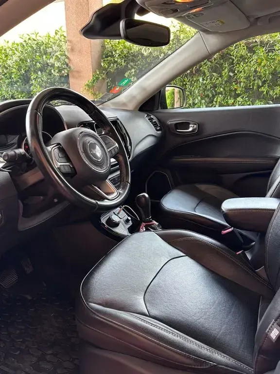 Gebraucht Jeep Compass Limited 140 PS (102 kW) 2020 Braun SUV