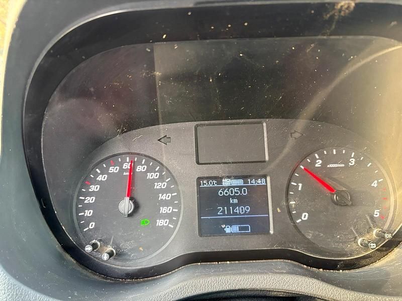 Gebraucht Mercedes Sprinter 140 PS (102 kW) 2020 Weiß Van