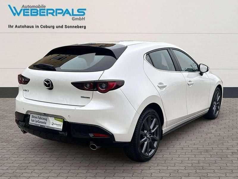 Gebraucht Mazda 3 Center-Line 140 PS (102 kW) 2025 Snowflake white Limousine
