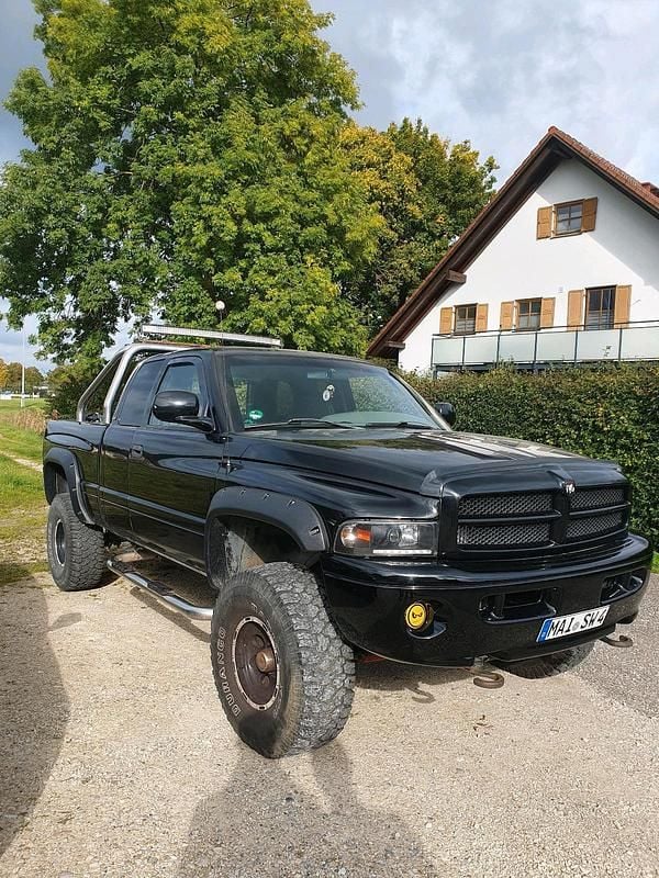 Schwarz Gebraucht 2001 Dodge Ram Abholung | 9.800 € - Bild 1/4