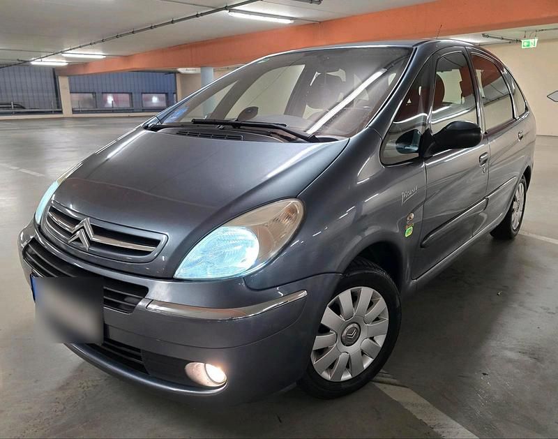 Silber Gebraucht 2006 Citroën Xsara Picasso Van / Kleinbus | 1.700 € (Fairer Preis) - Bild 1/4