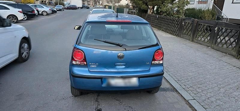Gebraucht VW Polo 80 PS (58 kW) 2007 Blau Kleinwagen