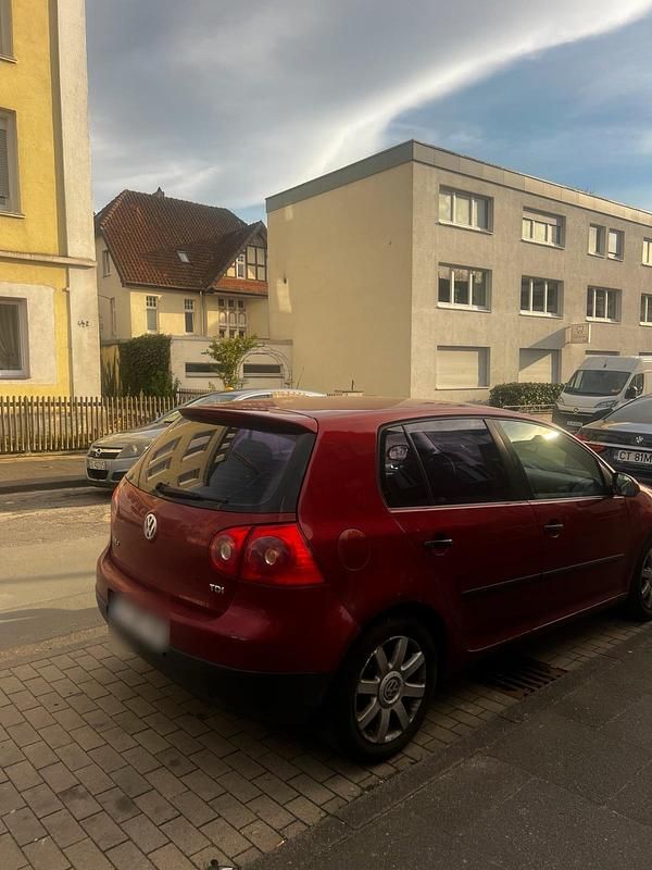 Gebraucht VW Golf IV 2006 Rot Limousine