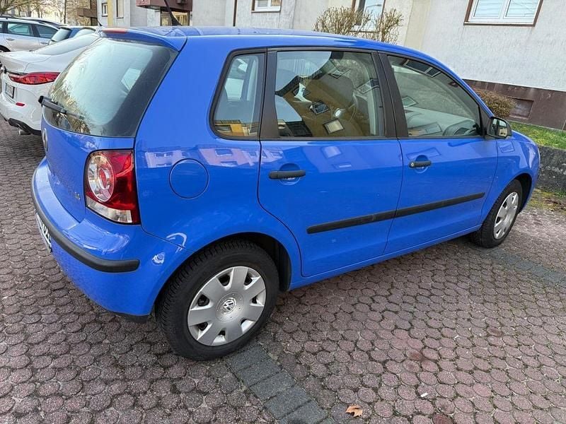 Gebraucht VW Polo Trendline 75 PS (55 kW) 2006 Blau Kleinwagen
