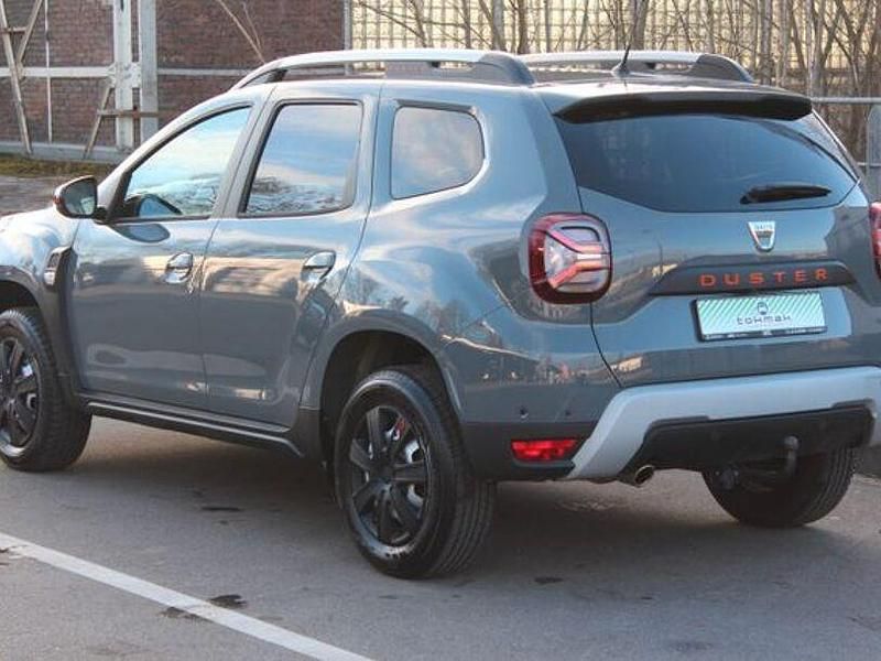 Gebraucht Dacia Duster Extreme 150 PS (110 kW) 2022 Schiefer grau SUV