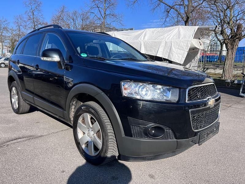 Gebraucht Chevrolet Captiva 163 PS (119 kW) 2012 Schwarz SUV