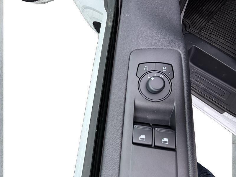 Neu Ford Transit Custom Trend 136 PS (100 kW) 2026 Weiß Van