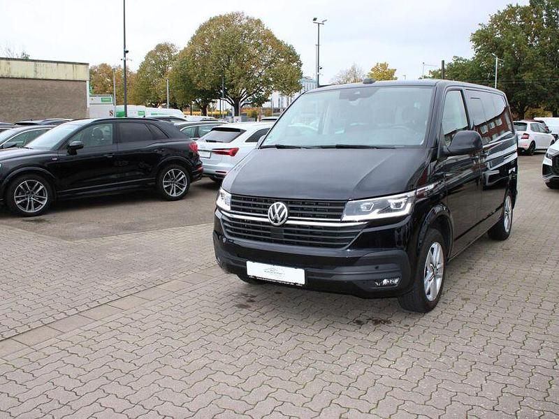 Gebraucht VW T6.1 150 PS (110 kW) 2020 Deep black perleffekt Van