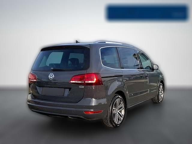 Gebraucht VW Sharan Highline 150 PS (110 kW) 2018 Grau Van / Kleinbus
