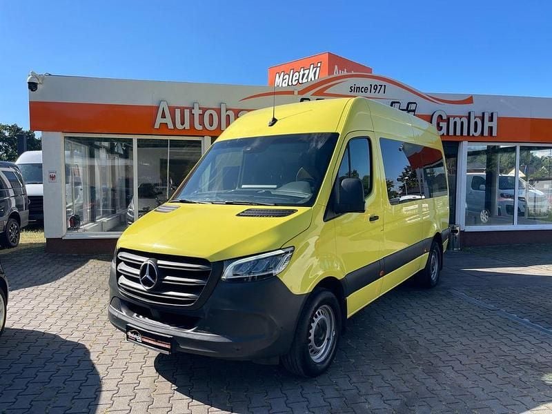 Gelb Gebraucht 2021 Mercedes Sprinter Van | 39.950 € - Bild 1/4