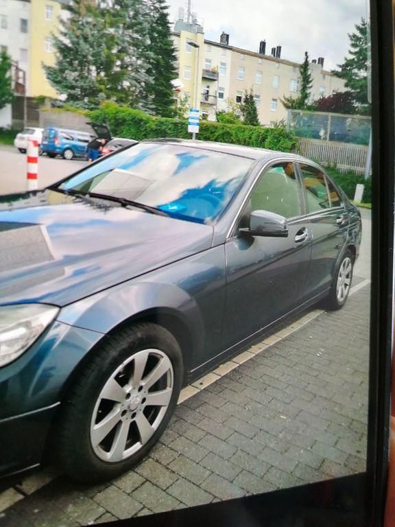 Gebraucht Mercedes C220 170 PS (125 kW) 2009 Grau Limousine