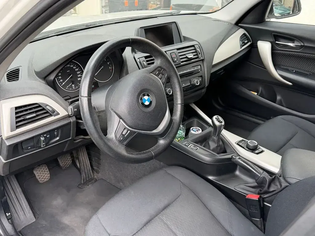 Używany BMW 116 136 KM (100 kW) 2015 Biały Hatchback