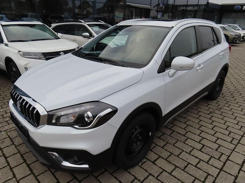 Gebraucht Suzuki SX4 S-Cross Comfort+ 140 PS (102 kW) 2019 Weiß SUV