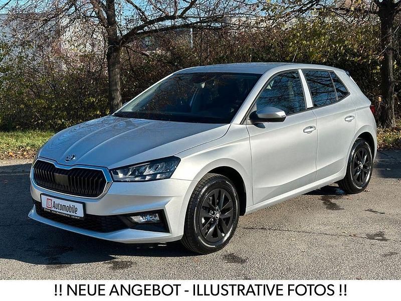 Neu Skoda 105 95 PS (69 kW) 2026 Silber Limousine