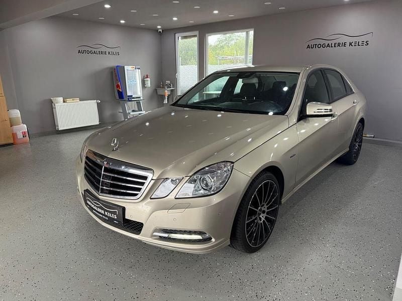 Gebraucht Mercedes E350 306 PS (225 kW) 2011 Beige Limousine