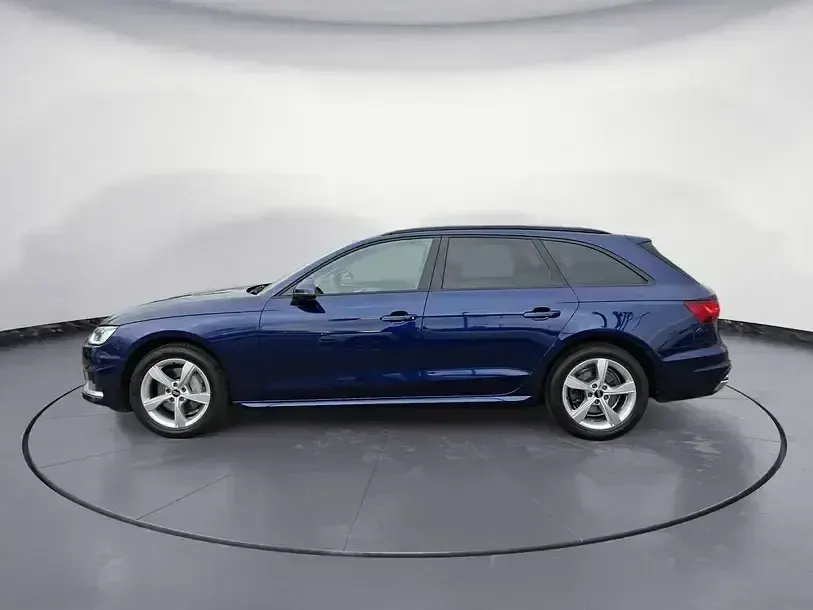 Gebraucht Audi A4 Advanced 204 PS (150 kW) 2023 Blau Kombi