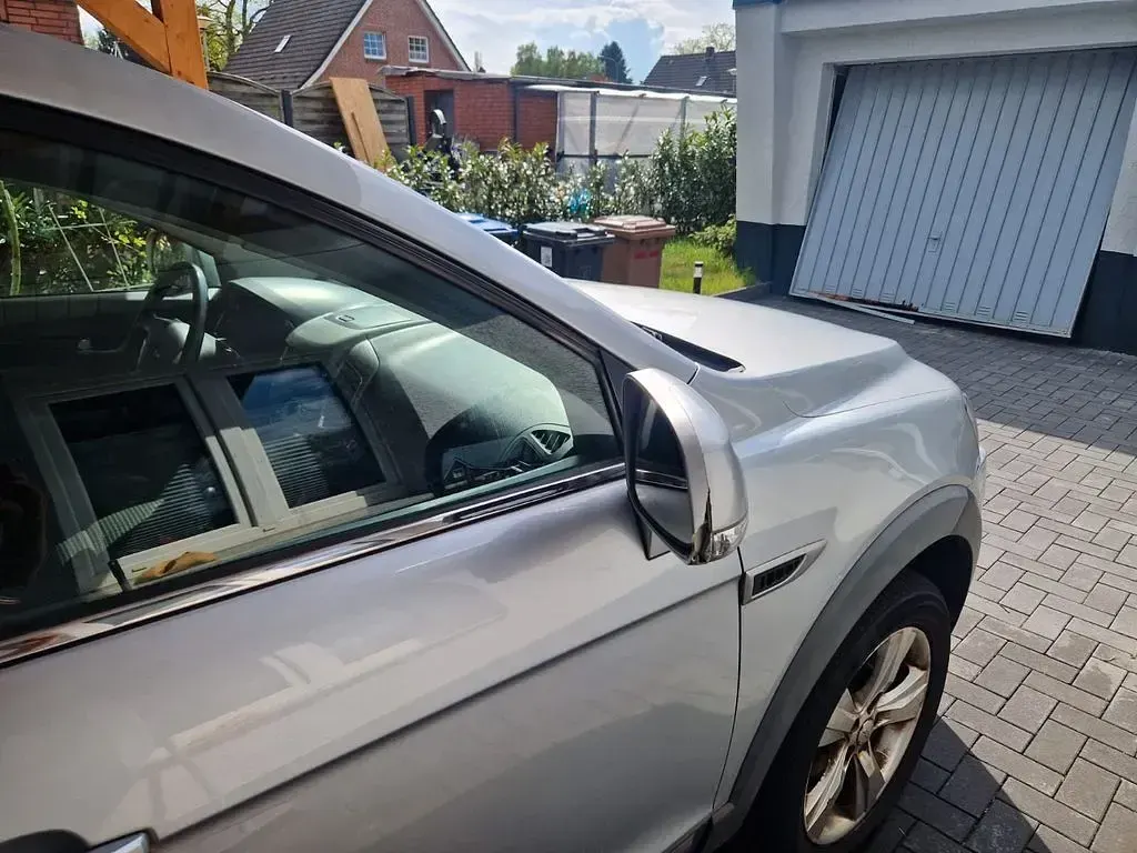 Gebraucht Chevrolet Captiva LT 167 PS (122 kW) 2012 Silber SUV