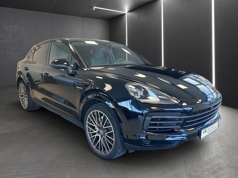 Gebraucht Porsche Cayenne Platinum Edition 462 PS (339 kW) 2022 Schwarz SUV